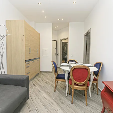 Dclass Acquario Vanilla Apartment